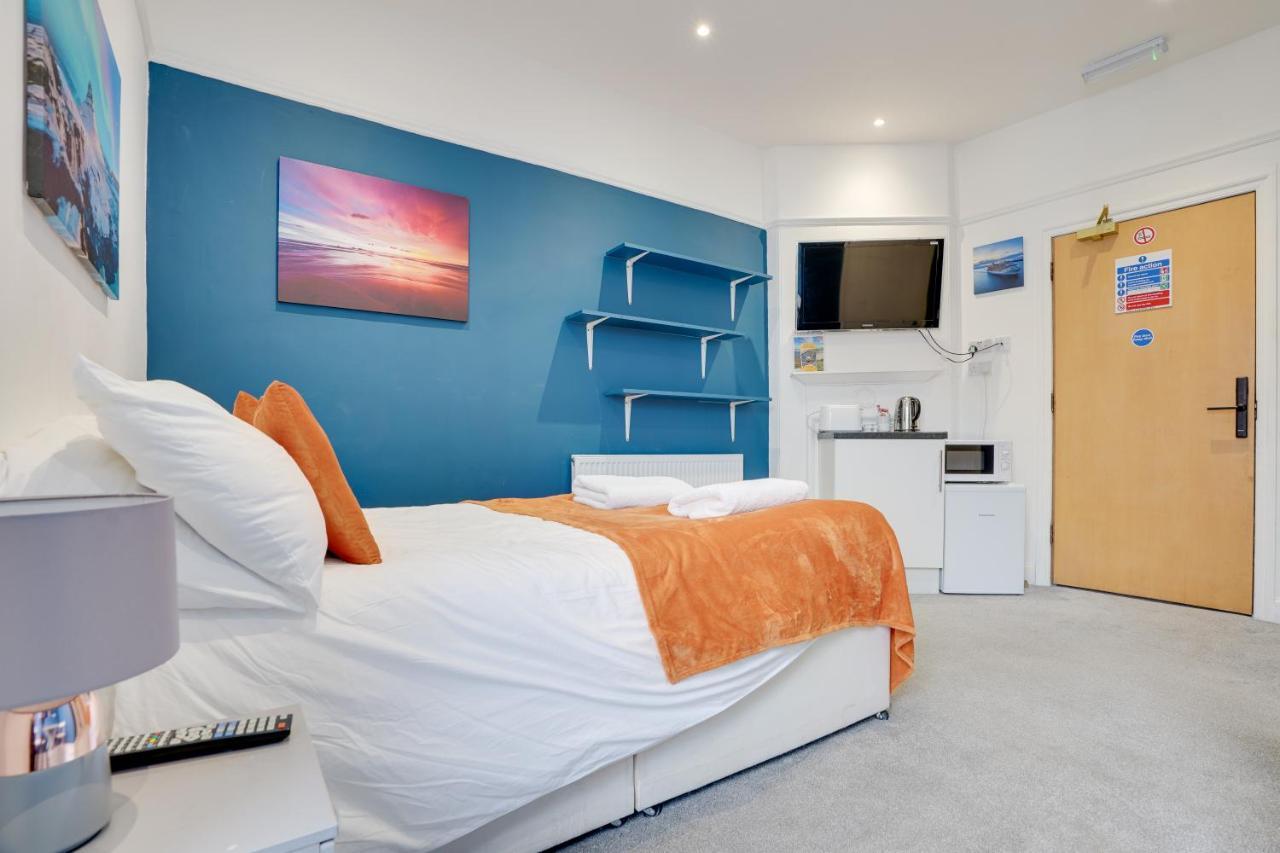 Homesly Guest Rooms, Comfortable En-Suite Guest Rooms With Free Parking And Self Check-In Berwick Upon Tweed ภายนอก รูปภาพ