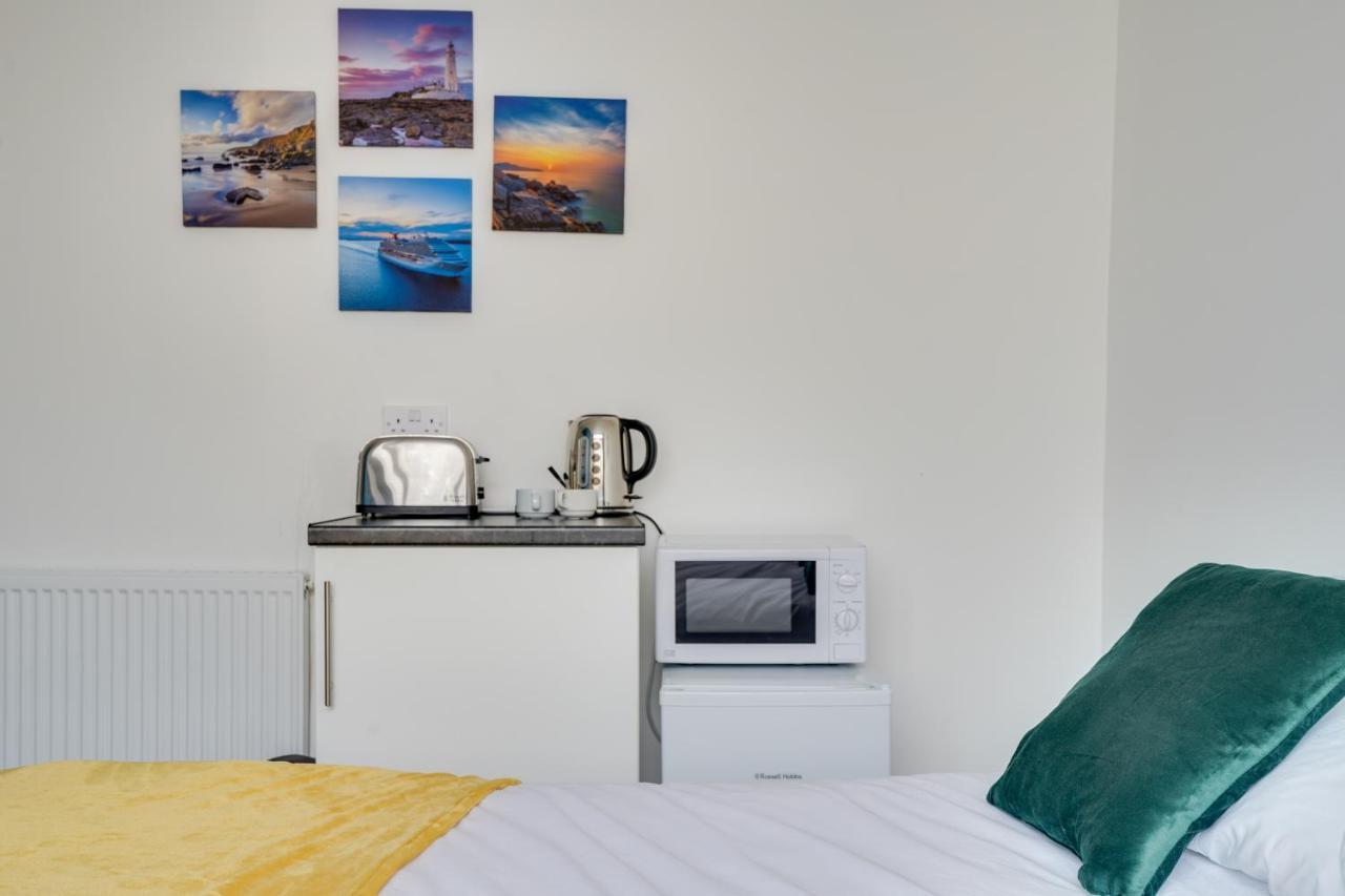 Homesly Guest Rooms, Comfortable En-Suite Guest Rooms With Free Parking And Self Check-In Berwick Upon Tweed ภายนอก รูปภาพ