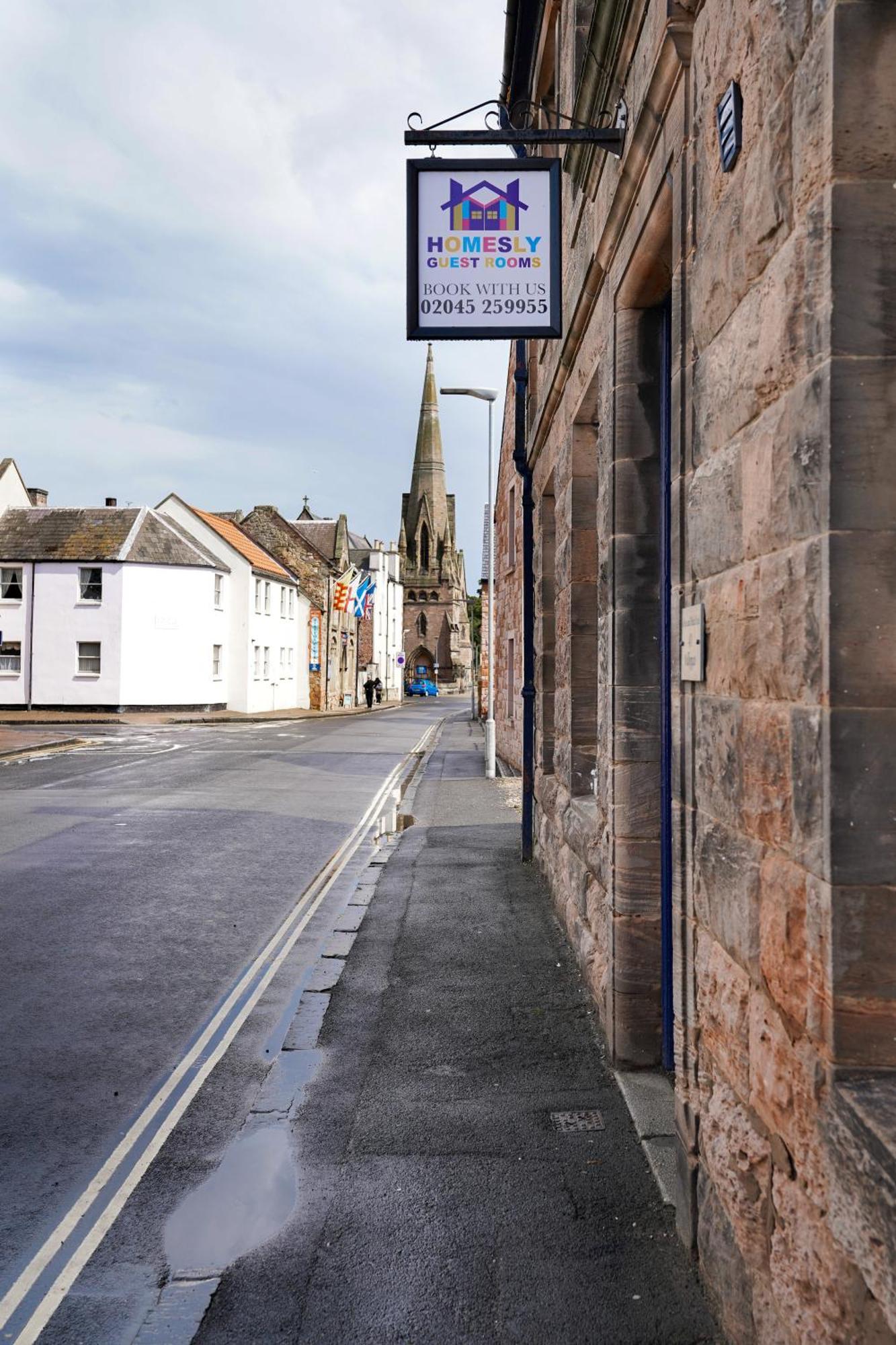 Homesly Guest Rooms, Comfortable En-Suite Guest Rooms With Free Parking And Self Check-In Berwick Upon Tweed ภายนอก รูปภาพ