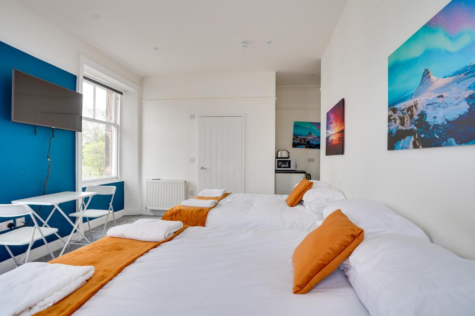 Homesly Guest Rooms, Comfortable En-Suite Guest Rooms With Free Parking And Self Check-In Berwick Upon Tweed ภายนอก รูปภาพ